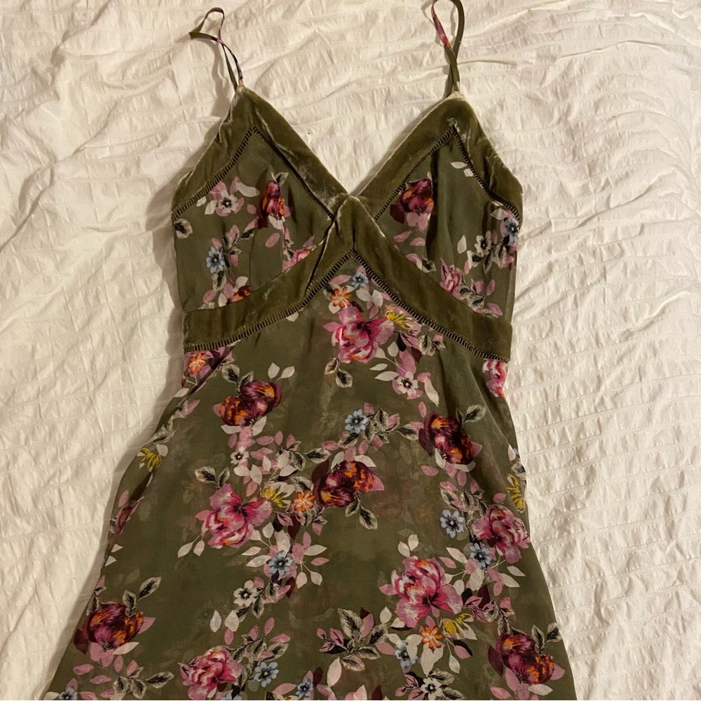 White House | Black Market floral green dress